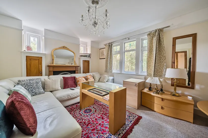 Spacious Berkshire home - Perfect for groups and contractors - Image 1