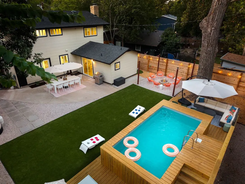 Heated Pool, Hot Tub, Movie Theater | SunsetSocial - Image 1