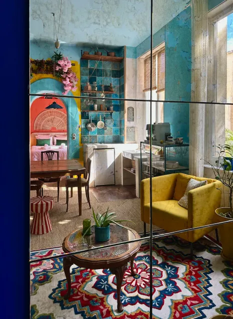 Frida Kahlo 45 m² in the center, quiet, overlooking garden - Image 1