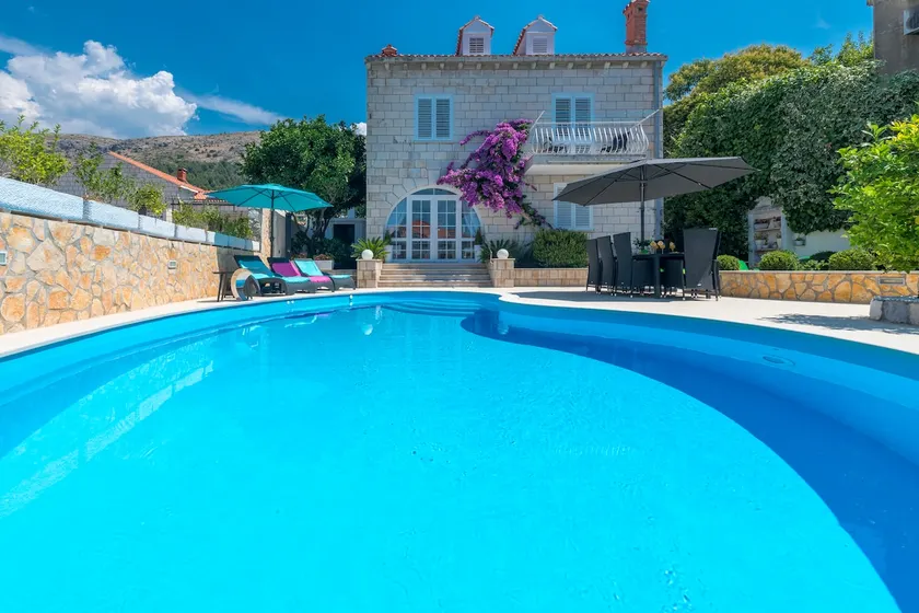 Villa Ida - Five-Bedroom Villa with Swimming Pool and Sea View - Image 1