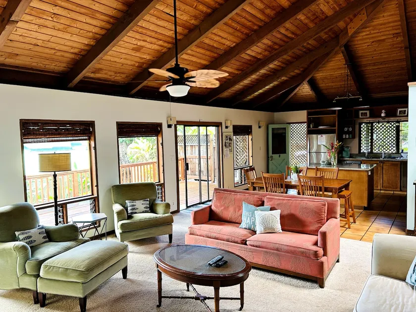 Spacious Private 3 BR Home: A/C & Wifi - Image 1