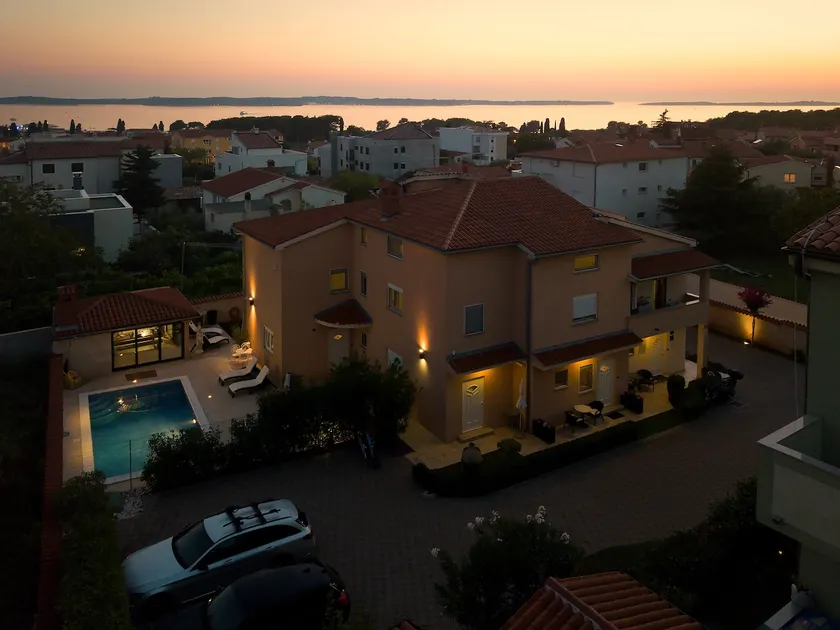 Studio apartment STA 5, Villa Mihaela - Image 1