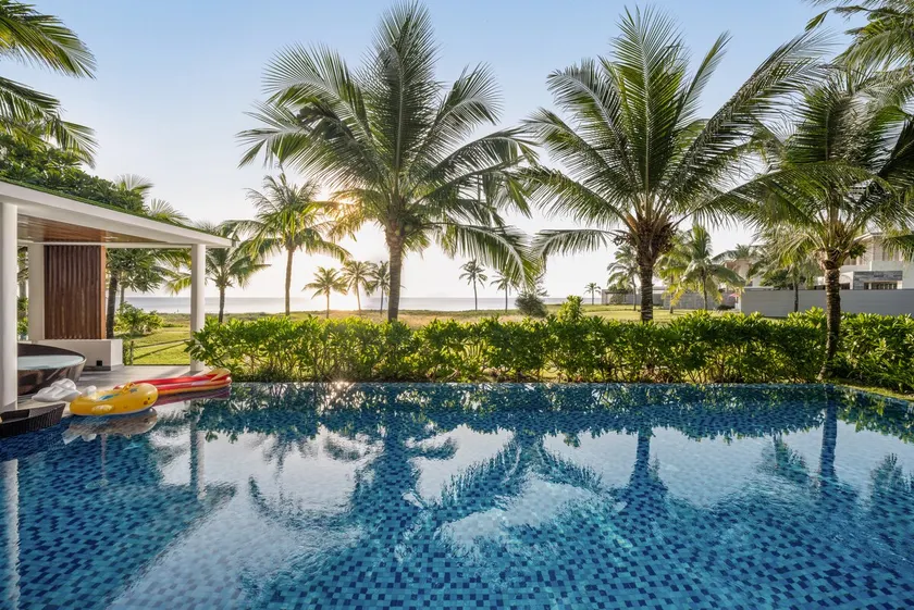 Beachfront Villa 8BRS for Big Group. - Image 1