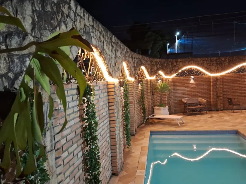 Spectacular house with pool for groups: Glamour + leisure - Image 1