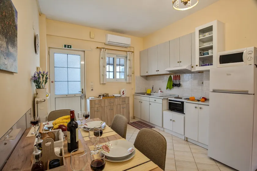 Tritsa House, 3-bedroom apt next to Corfu Town and airport - Image 1