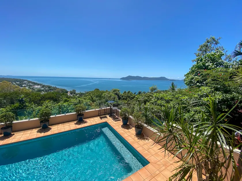 Villa Amavi, South Mission Beach - Image 1