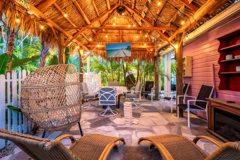 Tiki Bungalow | Gorgeous Htd Pool | Steps to Beach - Image 1