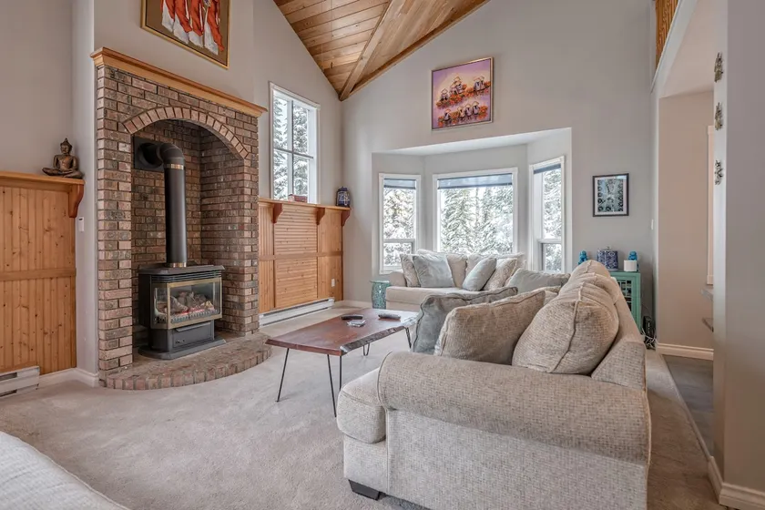 Full House with garage, hot tub. BBQ, pet-friendly - Image 1