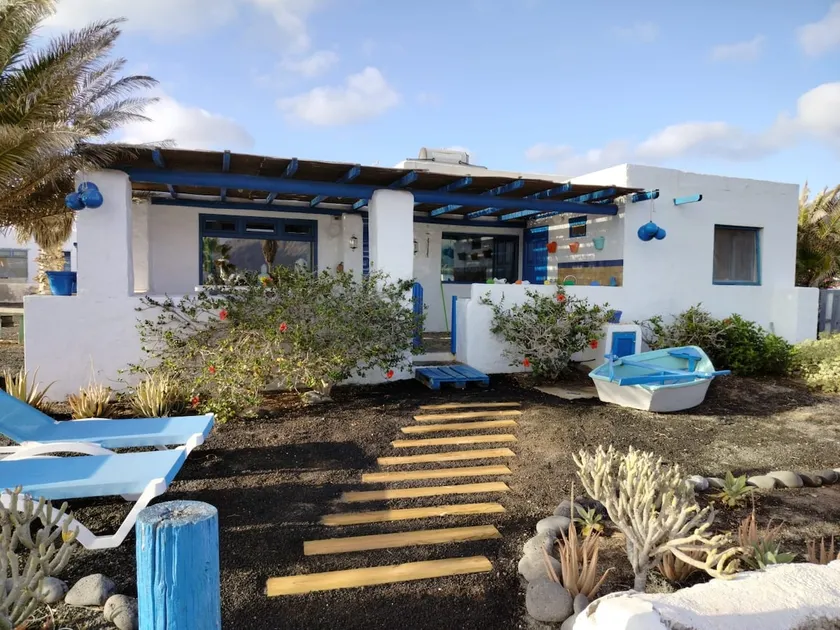 Casa Azul - 50 m beach, exclusive and quiet area, Wi-Fi - Image 1