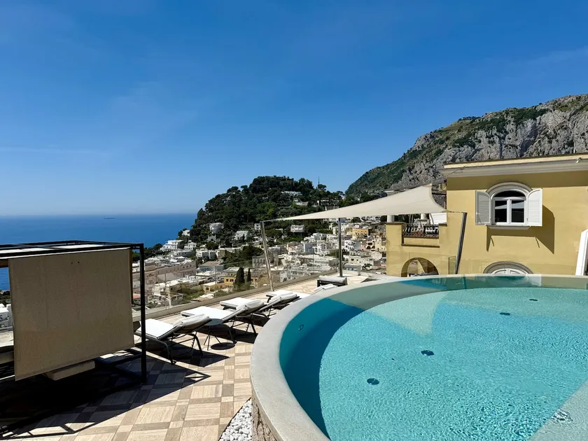 Villa Pablo Capri - Luxurious apartment with private pool and sea view - Image 1