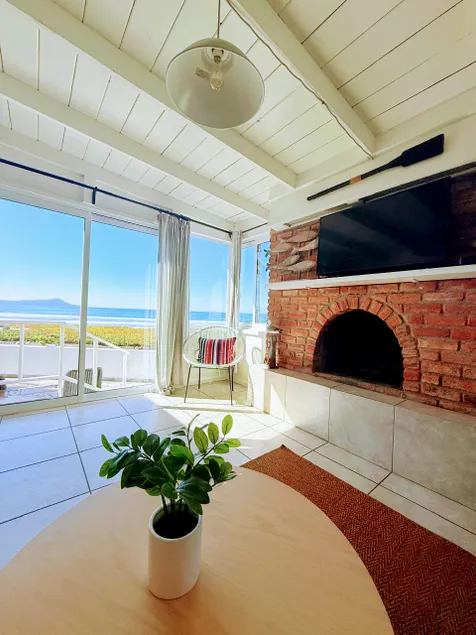 CASA PLAYA - Beachfront Paradise sandy beach - Image 1