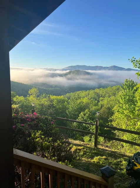 Cloud 9 Cabin Amazing views minutes from town - Image 1