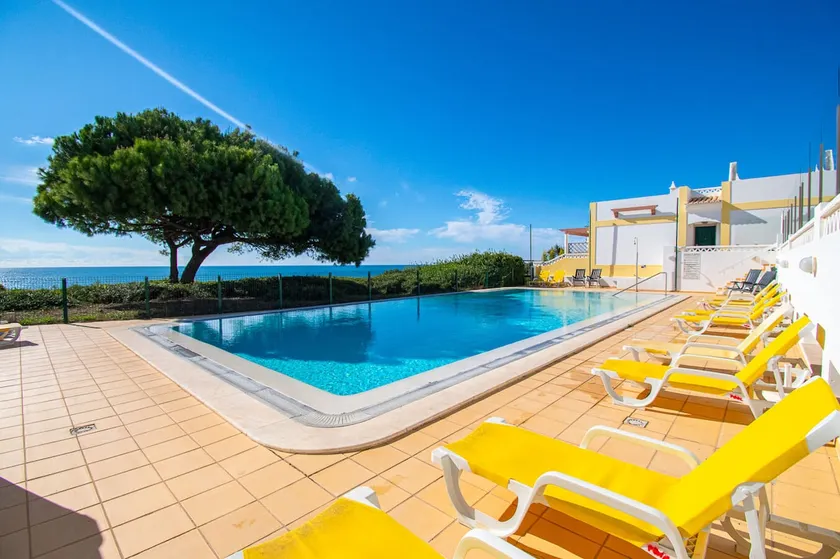 Vista Linda- Beautiful Seaview Apartment - Image 1