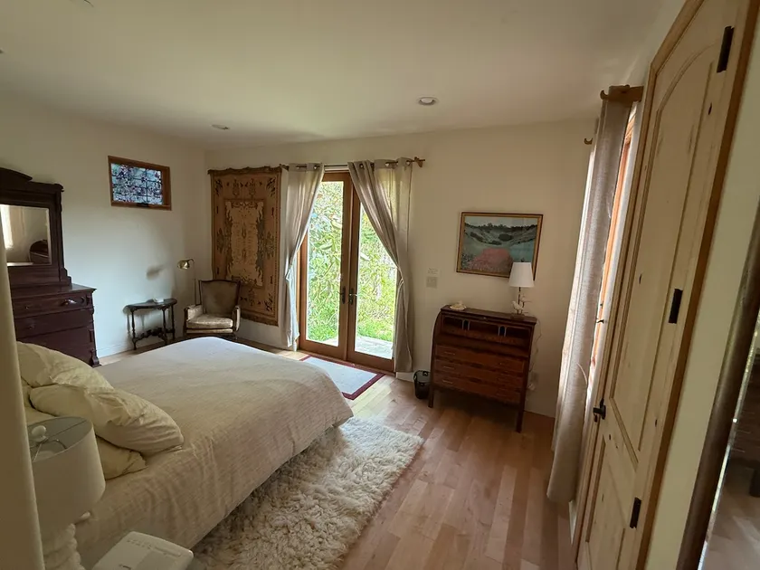 Luxury Country Apartment with Beach Access. - Image 1