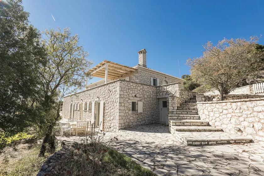 Urania Luxury Villa Geofos - Image 1