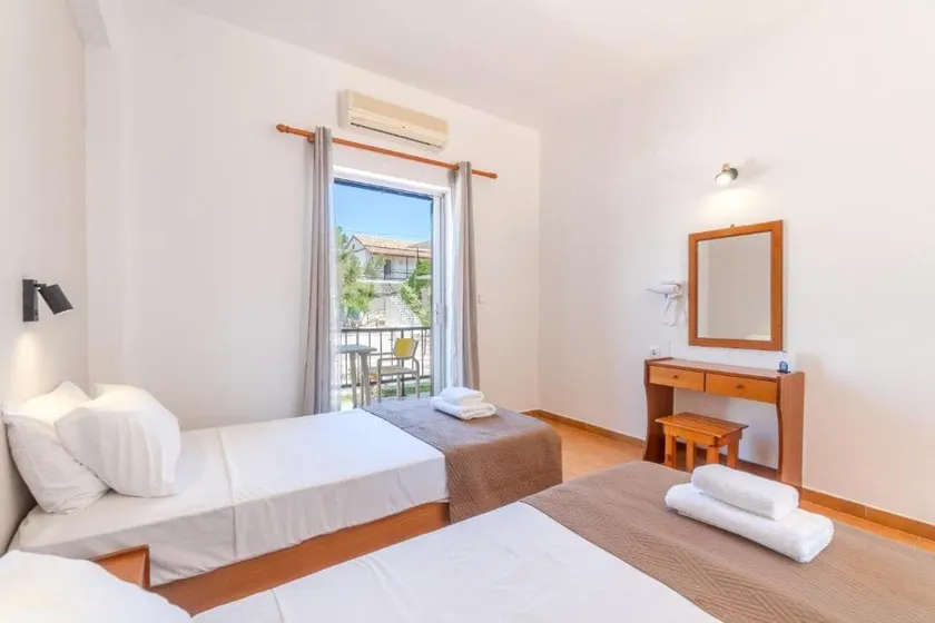Saint Peter Bay Aparthotel- Twin Room with Balcony - Image 1