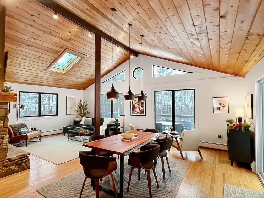 Secluded Chic Mountain Chalet near Tanglewood - Image 1