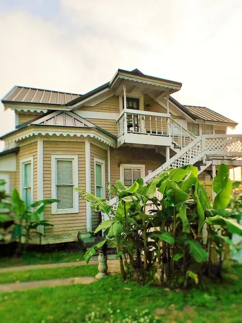 Lagnappe Studio Apt - Image 1