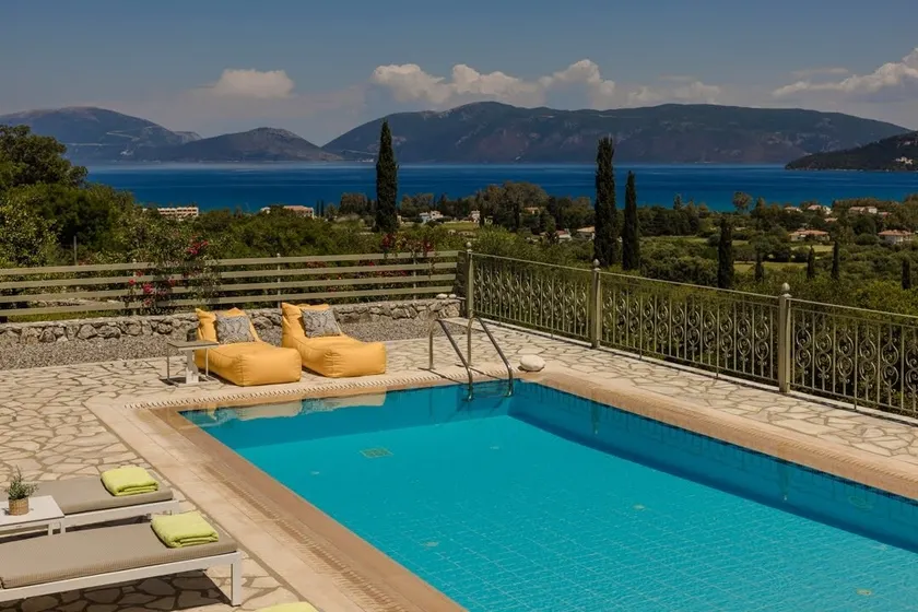 Utopia Luxury Villa - Image 1