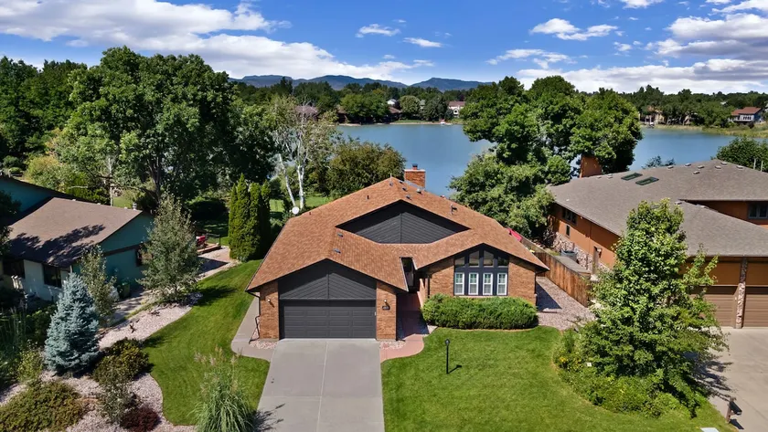 Lakefront Oasis in Loveland - Image 1