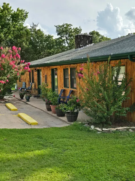 4 BR/4 BATH HOME near SDC&Table Rock Lake, Pets - Image 1