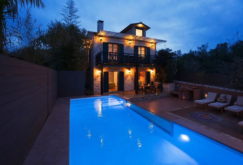 Thalia Cottage & Estate - Image 1