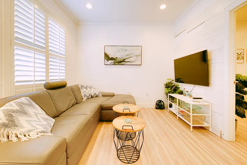Beachside Escape | Modern Condo w/ AC & Wi-Fi - Image 1