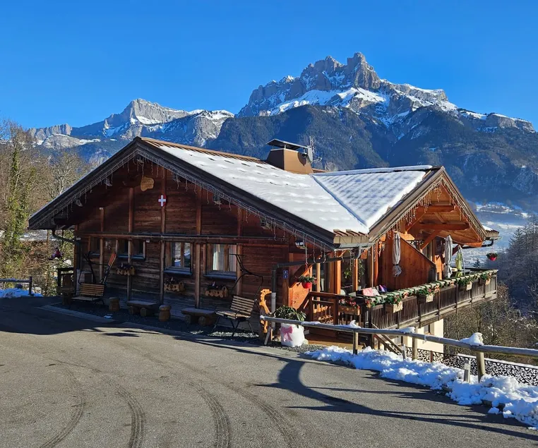 NV HALV CHALET 12 høje steder på 3 niveauer af luksus LUKSUS - Image 1