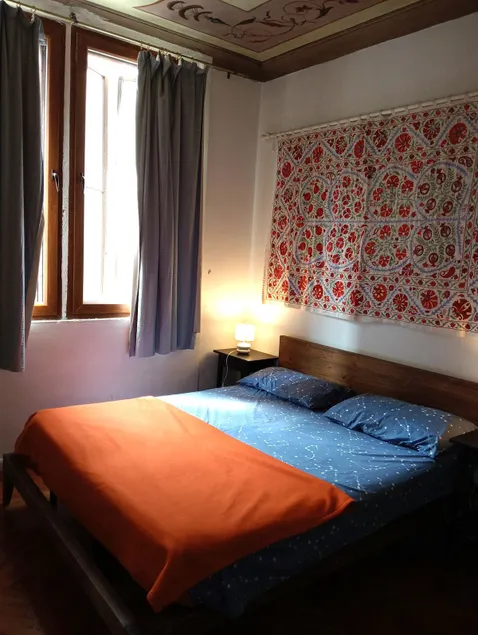 Mimosa House in the city heart of Belluno - Image 1
