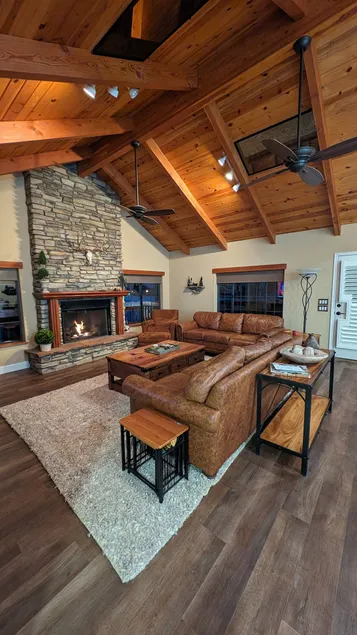 Quiet & Cozy 4 bed, 4 bath Pinetop Escape - Image 1