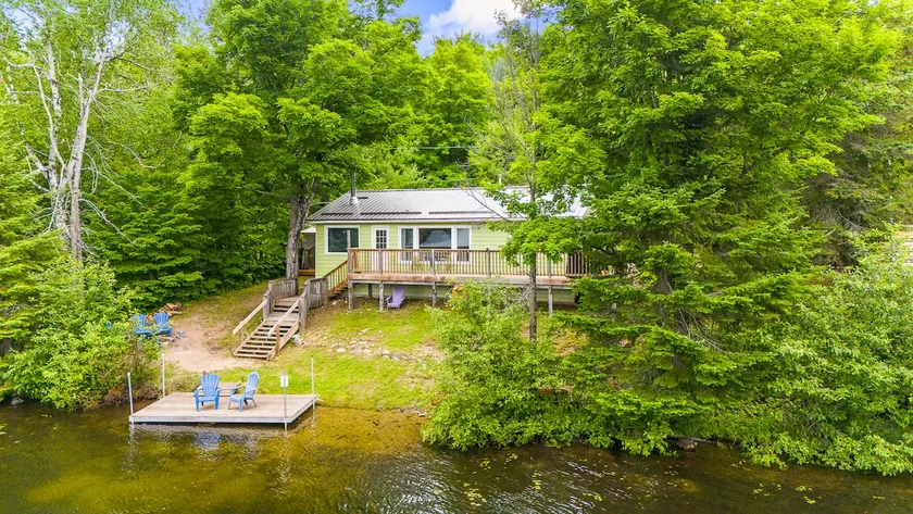 Cozy Cottage on Cardiff Lake - Image 1