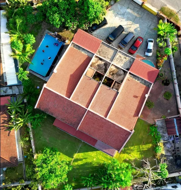 BiggestVilla in Lumut&Manjung, 21BED, POOL, 250" CINEMA - Image 1