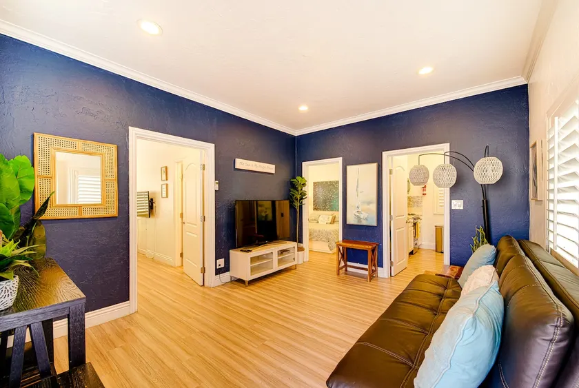 Seaside Getaway | Smart TVs & Free Parking - Image 1