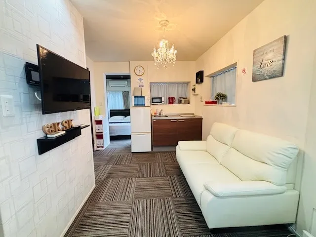 Aki's Apartments 4 min by train to Shinjuku / 11 min by train to Shibuya / 2 min walk to the nearest station... - Image 1