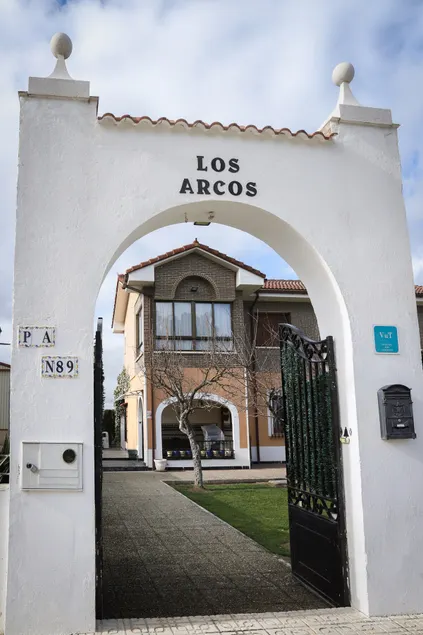 Casa los Arcos - Image 1