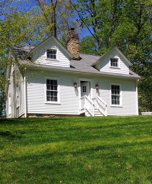 Historic Farmhouse by Nature Preserve - Image 1