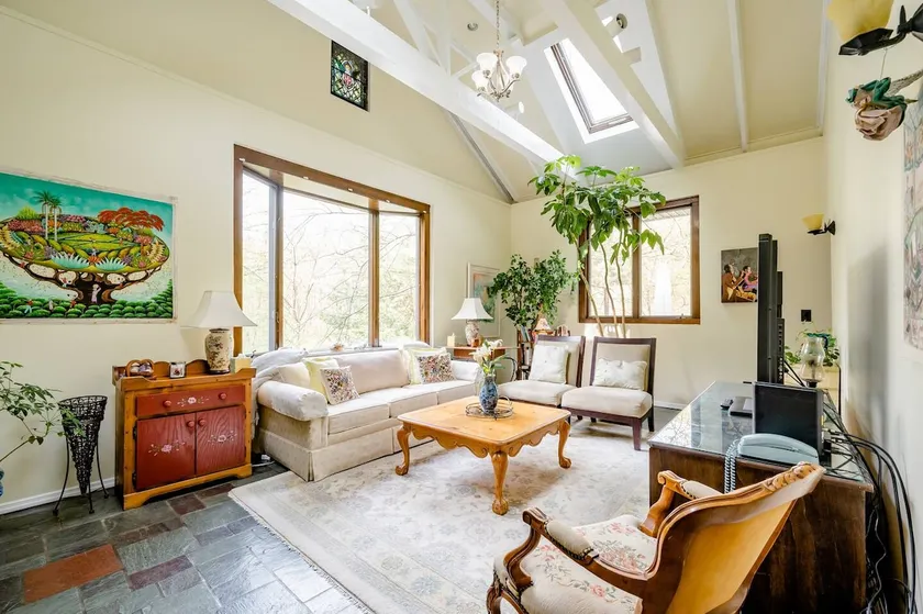 Charming Creek side Getaway 3.5 mi. from Omega - Image 1