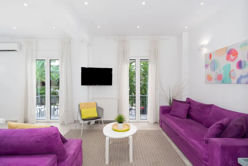 Spacious Modern Apt in Athens near Metro - Image 1
