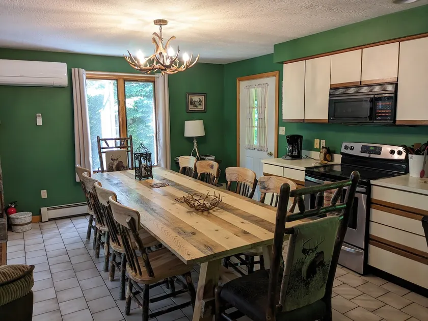 Thornton, NH: White Mountains Home Away from Home - Image 1