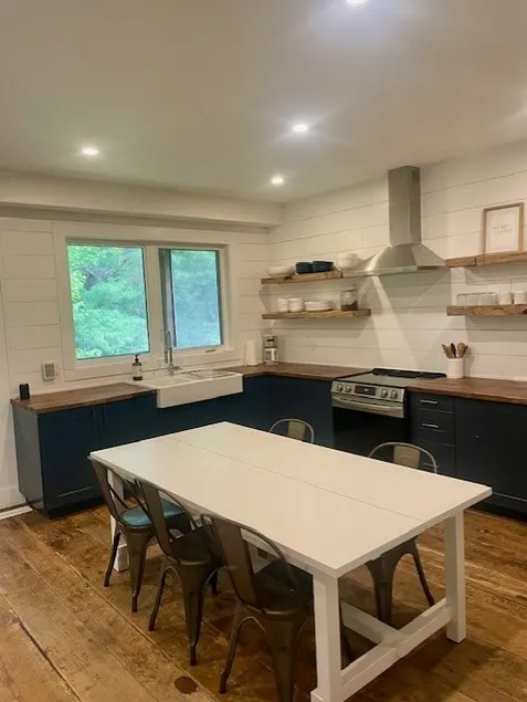 The Porch House - Image 1