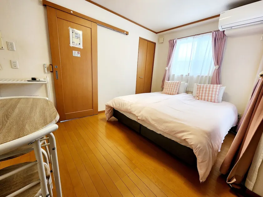 Takarabushi room 301, Sannomiya, 10 min, high-speed WiFi - Image 1