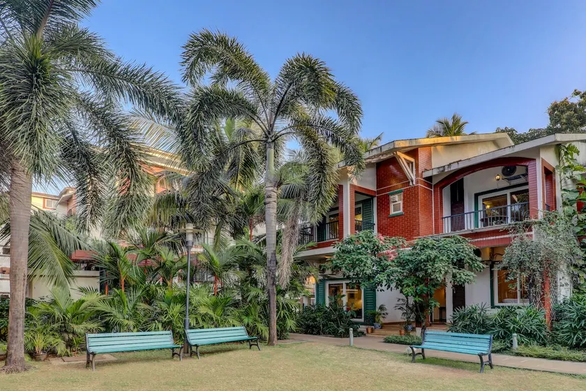 Royale Holiday Villa - 4BHK JAQK Holidays - Image 1