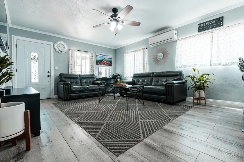 Cozy LA Retreat | Near LAX SoFi & Intuit Dome - Image 1