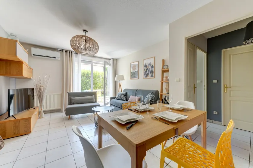 ⭐️40m2, terrace + garden near Eurexpo, Gerland⭐️ - Image 1