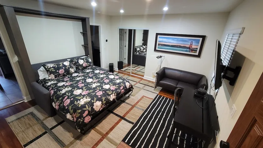 Impeccable downtown Palo Alto pied a terre - Image 1
