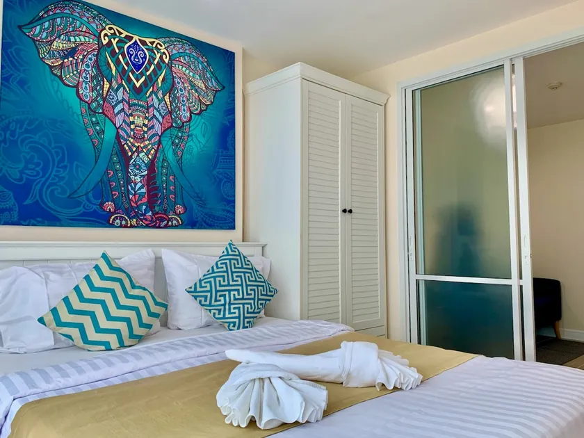 Blue elephant - One Bedroom Condo on the 4th Floor - Image 1