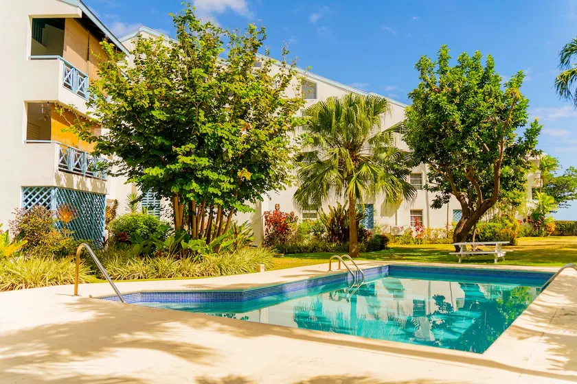 The Holiday Hub close to amenities and beach view - Image 1