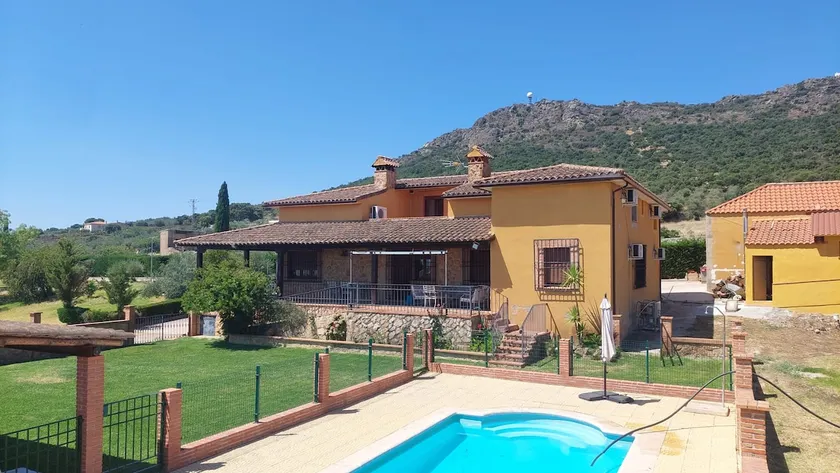”Dalia” 4-star country house - Image 1