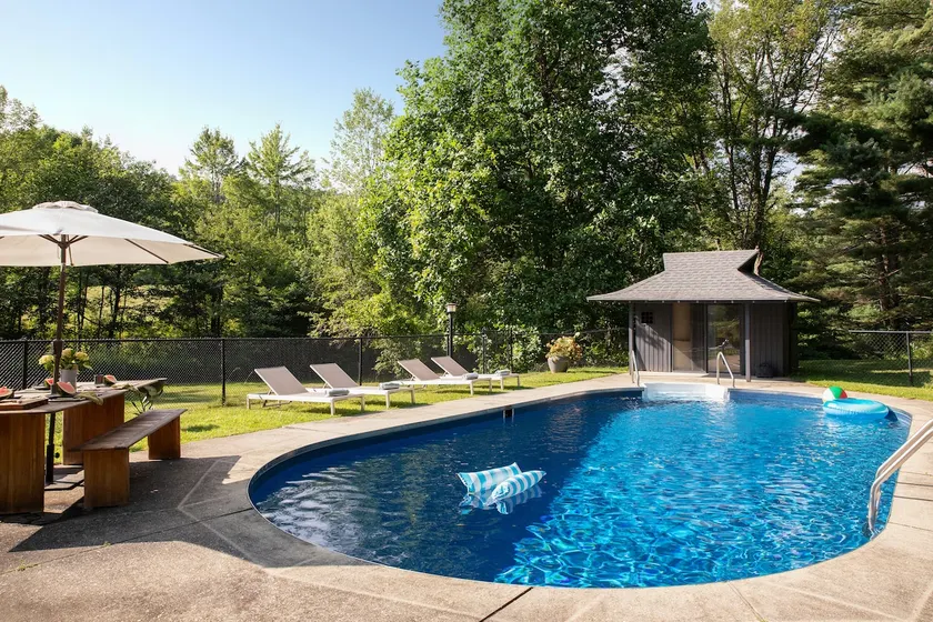 R3Bliss - Estate with Hot Tub, Tennis Court & Pool - Image 1