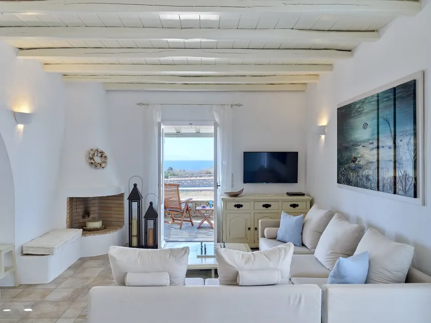 amazing sea view luxury villa for 6 guests - Image 1